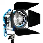 PROJECTEUR FRESNEL 1KW - AARI STUDIO